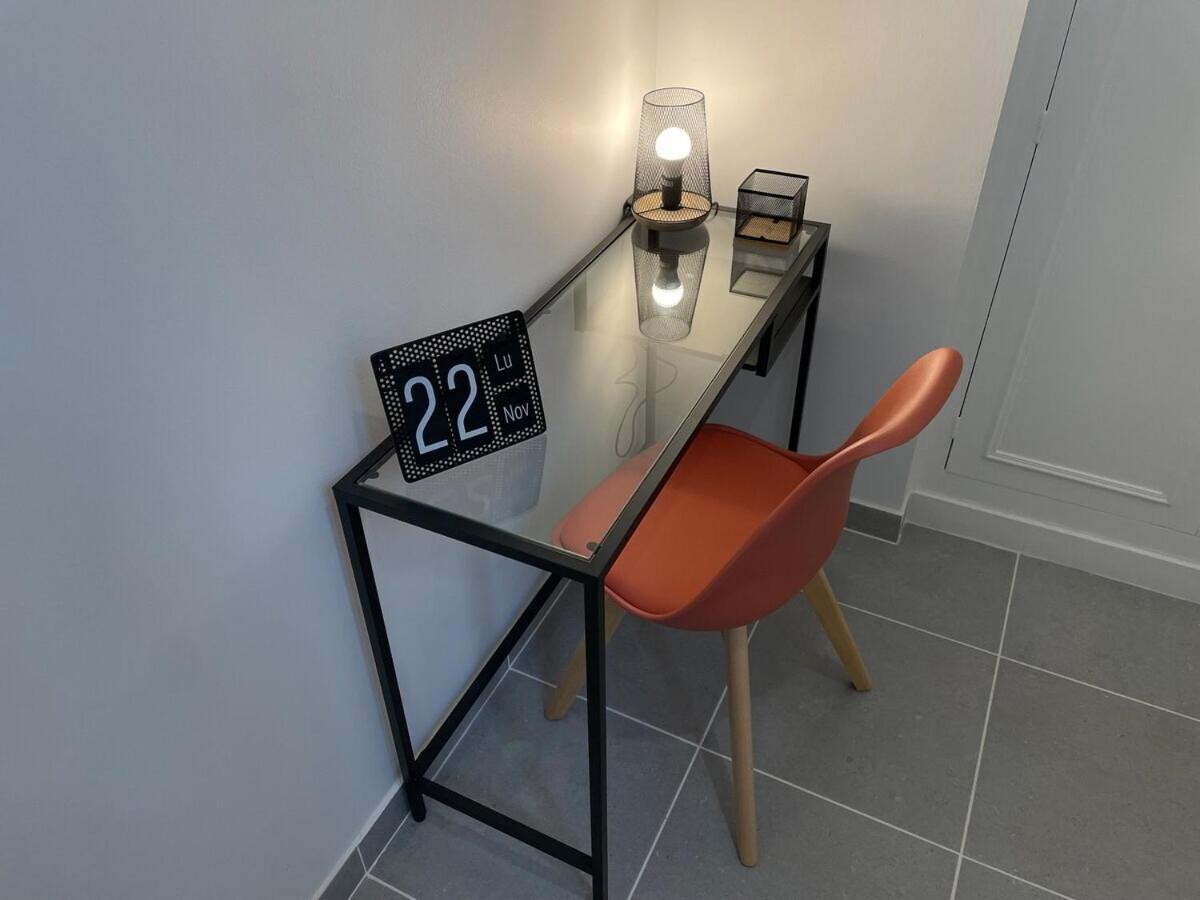 Le Familial Proche Gare Apartment Санс Екстериор снимка