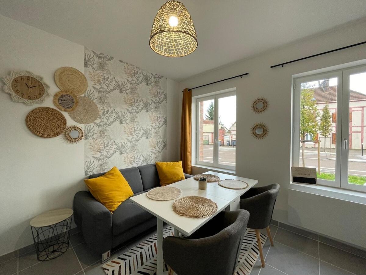 Le Familial Proche Gare Apartment Санс Екстериор снимка